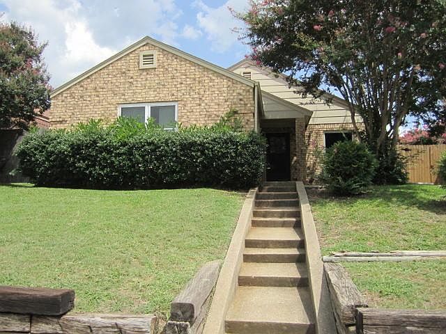 1st image of 1804 Lemonwood Cir