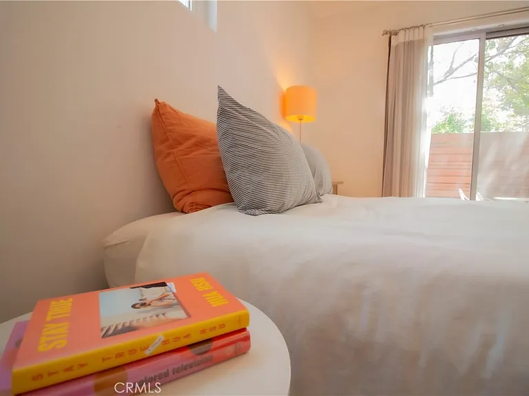3429 Descanso Dr — Photo 29