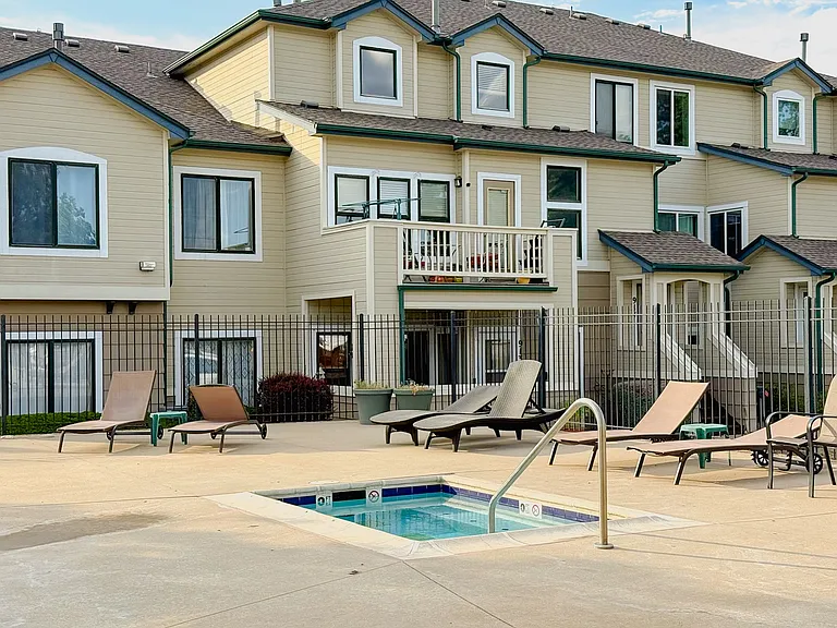 8707 E Florida Ave #406 — Photo 22