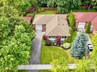 56 Broadlands Blvd, Toronto, ON M3A 1J3