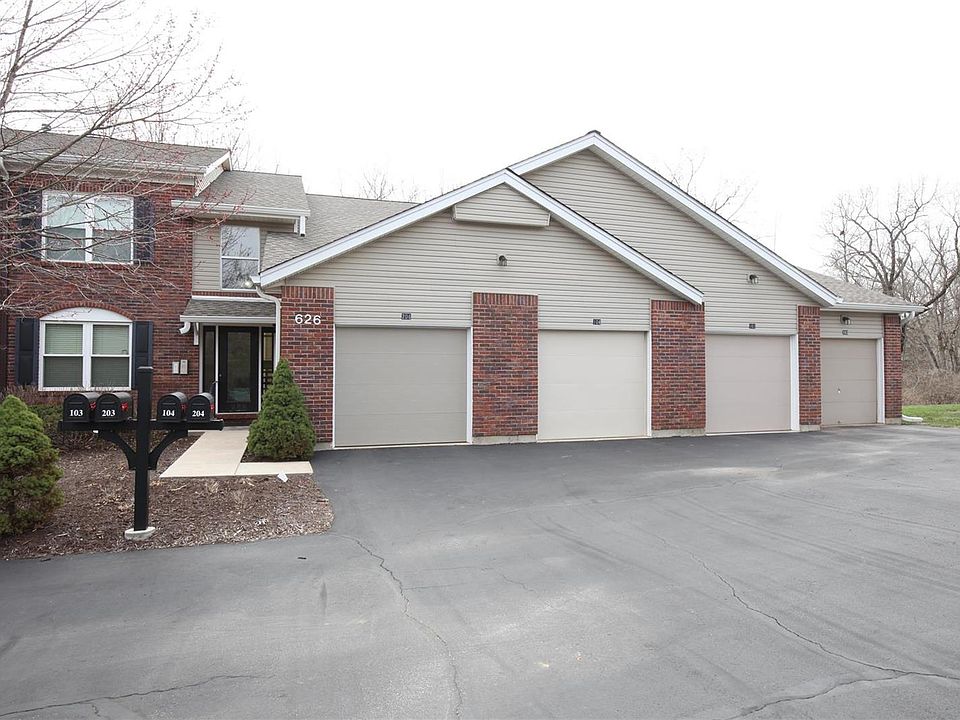 1st image of 626 Pine Ridge Trails Ct APT 104