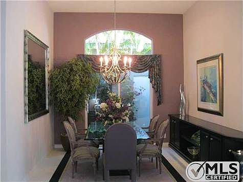 4th image of 4058 Manchester Lake Dr