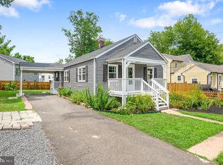 8520 Yorkshire Ln, Manassas, VA 20111