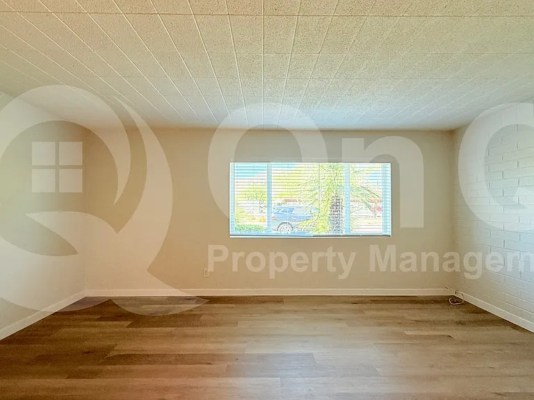 25 E Eva St #1 — Photo 11