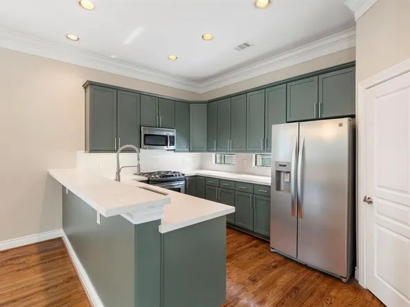 5525 Kiam St, Houston, TX 77007