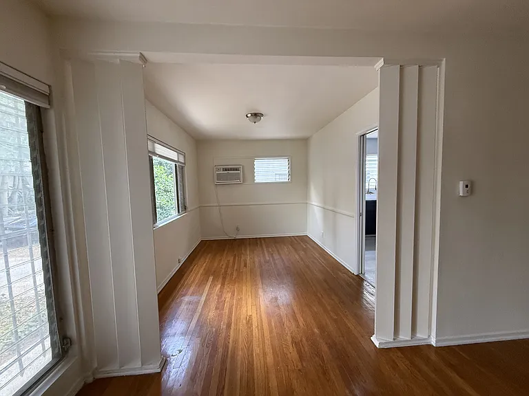 1211 N Flores St #1 — Photo 15