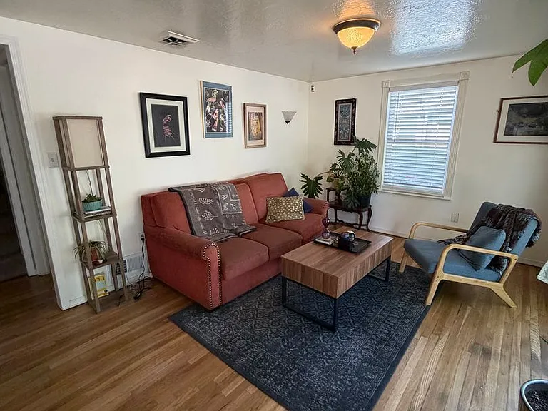 130 W Westwood Ave — Photo 8