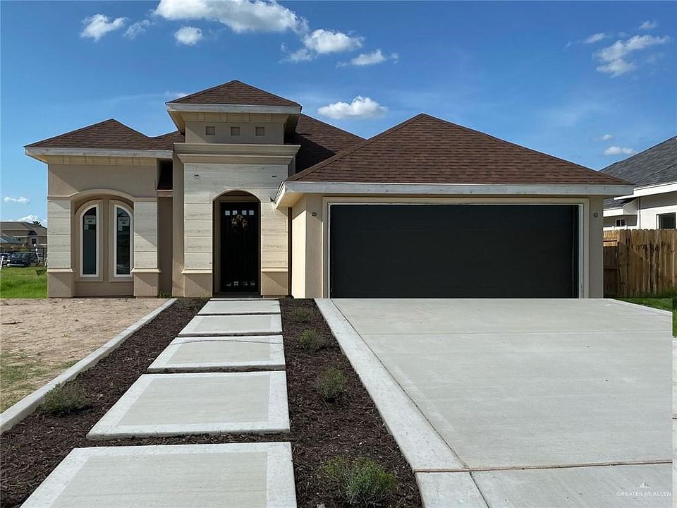 1st image of 2611 Imperial Oaks Dr