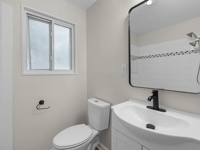 412 Lineberry Rd — Photo 14