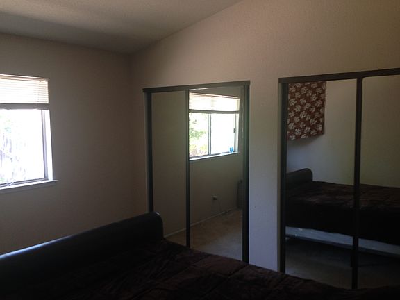 5th image of 8729 Vintage Park Dr