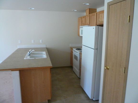 5th image of 15305 41st Ave E