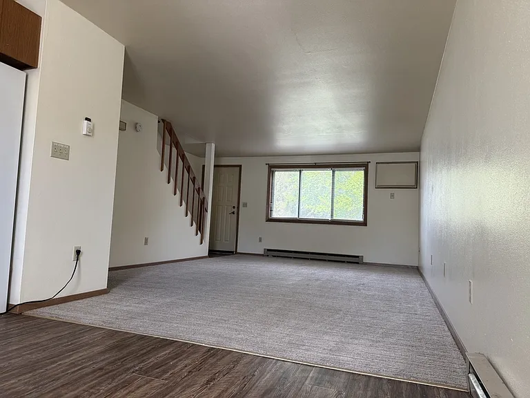 2149 N Michelle Ct E — Photo 7