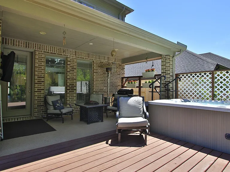 282 Sky Top Dr — Photo 37