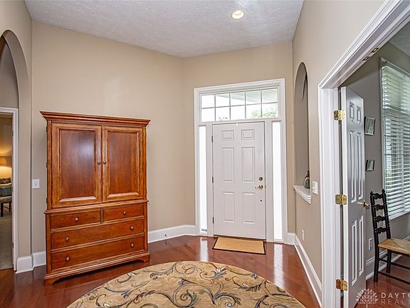 5th image of 7415 Forest Creek Dr