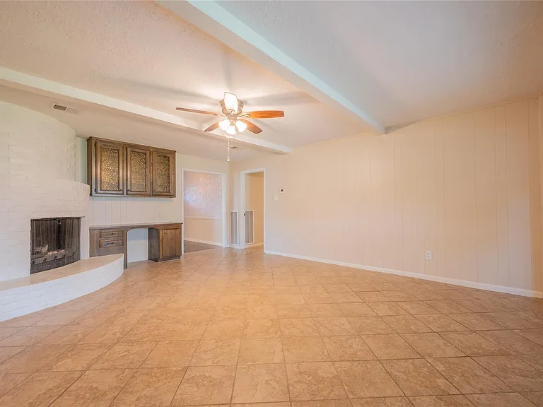 9202 Benning Dr — Photo 23
