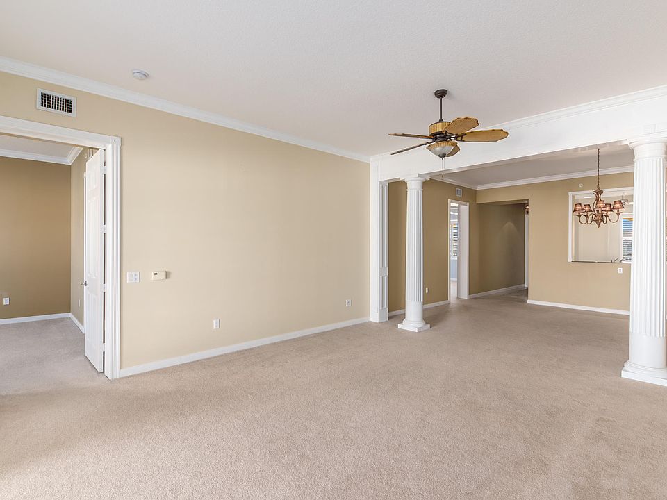 1st image of 18 Harbour Isle Drive #Ph04