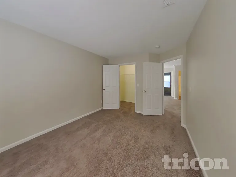 911 Pine Ridge Way — Photo 19