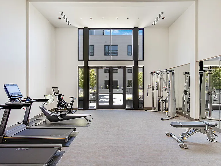 Maxwell Sunnyvale — Photo 22