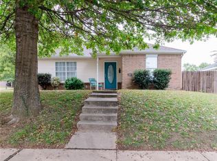 5748 W Fountain St, Fayetteville, AR 72704