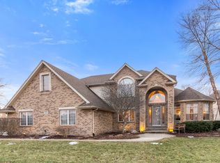 25954 Meadowland Cir, Plainfield, IL 60585
