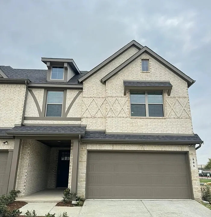 1531 Homeplace Cir