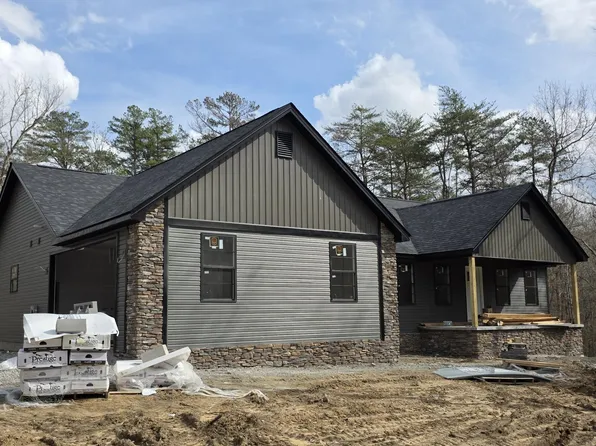 1229 Laurel Way, Monterey, TN 38574