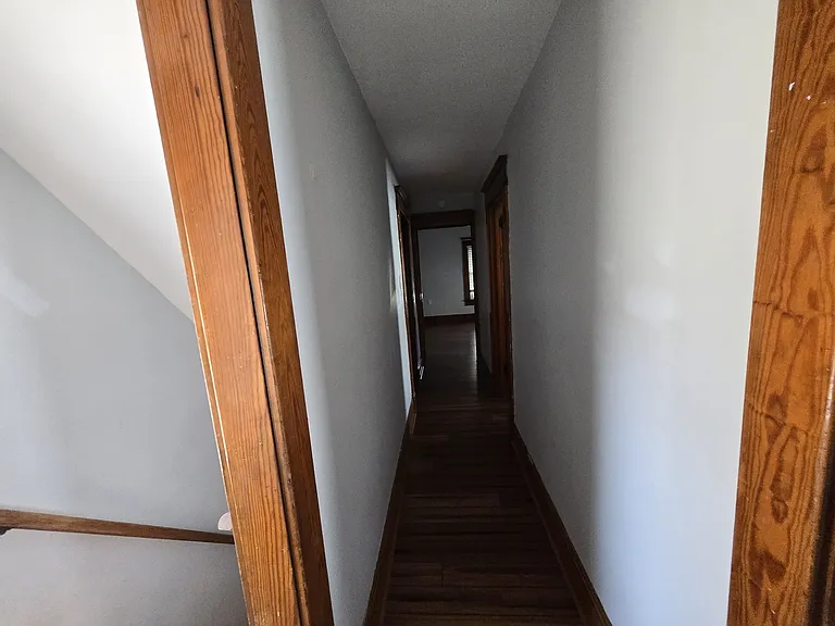 326 1/2 Warren St — Photo 39