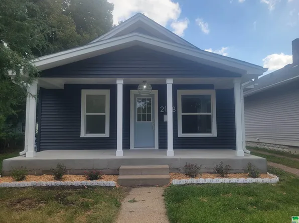 2108 Myrtle St, Sioux City, IA 51103
