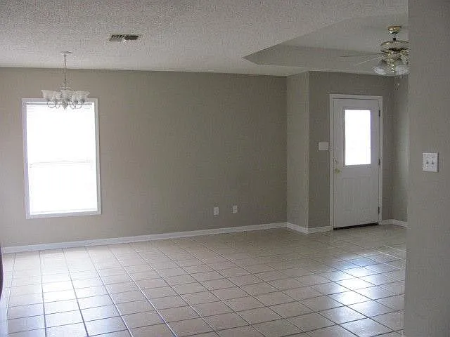 358 Monarch Dr — Photo 11