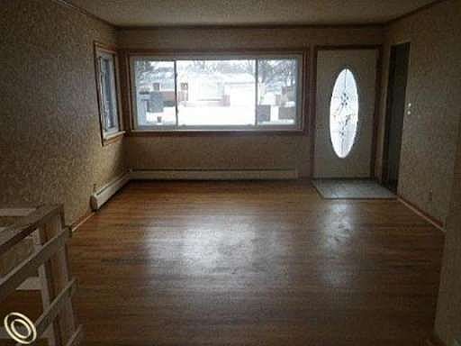 3rd image of 29330 Aspen Dr