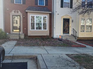 914 Vauxhall Rd, Landover, MD 20785