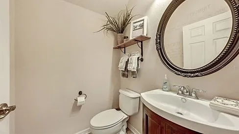 8128 Villa Grande Ct — Photo 13