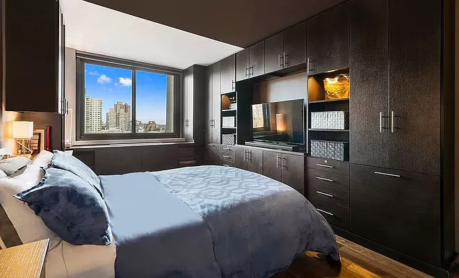 Rented by Oxford Property Group | media 19