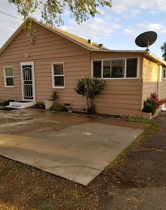 1st image of 16241 Ceres Ave