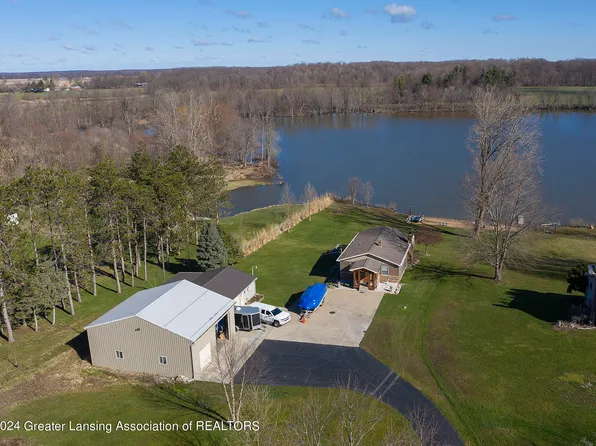 9427 E Eaton Hwy, Mulliken, MI 48861