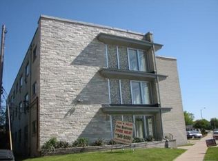 7626 W Beloit Rd #7, Milwaukee, WI 53219