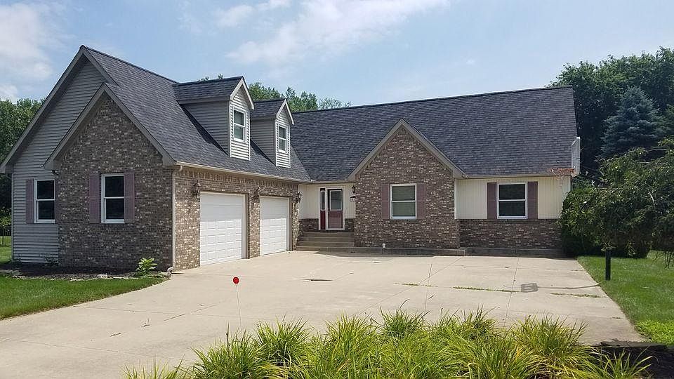 1st image of 15135 Heritage Ln