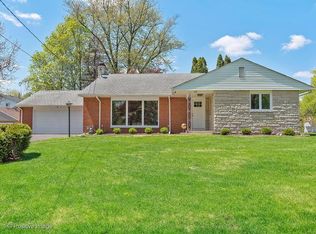 508 S 1st St, Elburn, IL 60119