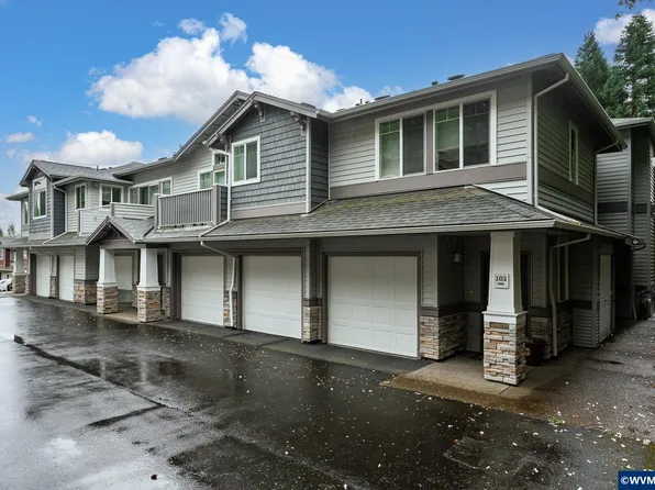 14925 SW Sandhill Loop Unit 102, Beaverton, OR 97007