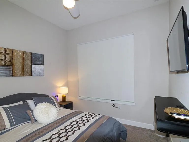 136 Villa Domani Cir — Photo 4