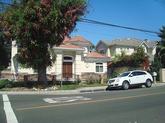 2nd image of 6703 N Golden West Ave