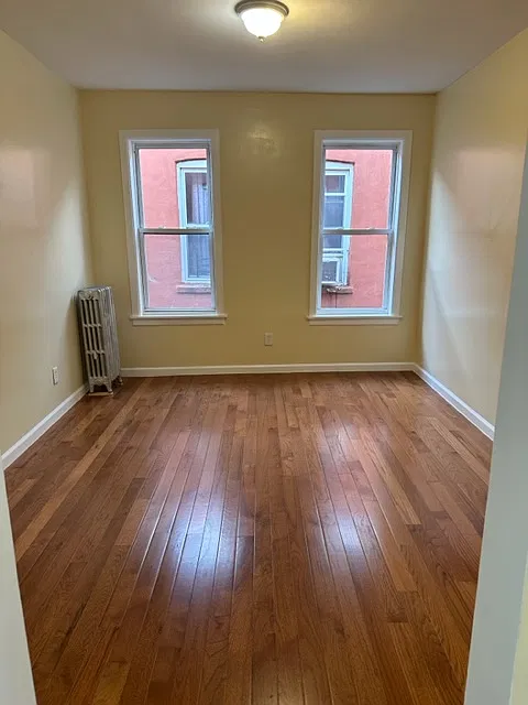 1 bed, $2,596 — Photo 2