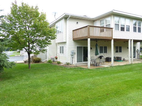 2nd image of 3330 Cory Ln