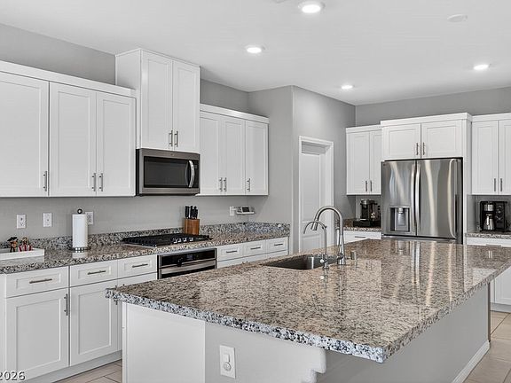 2nd image of 1919 Elena Brook Dr