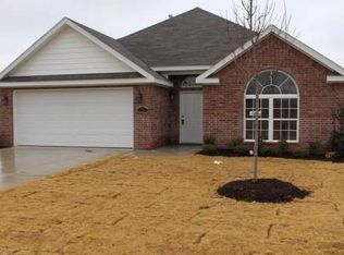 1266 Ashport St, Springdale, AR 72764