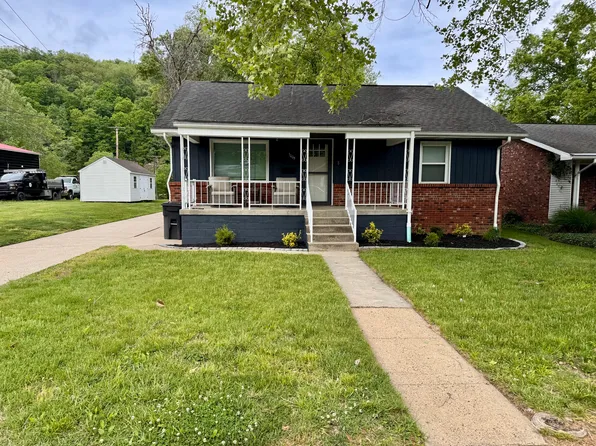 1005 S B St, Saint Albans, WV 25177