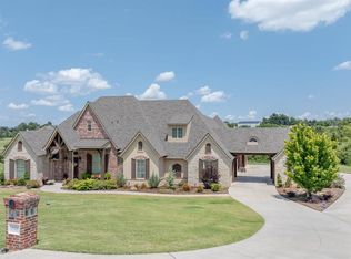 5698 Tina Dr, Norman, OK 73072