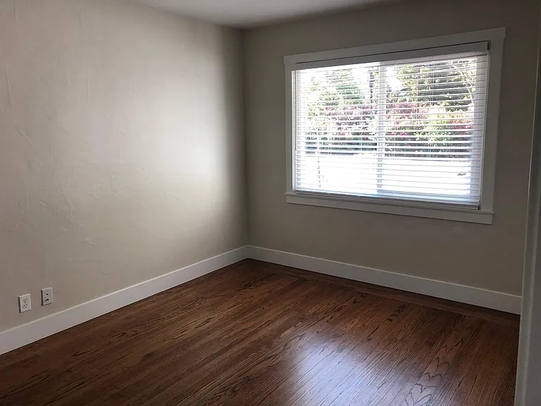 3814 Arden Way — Photo 15