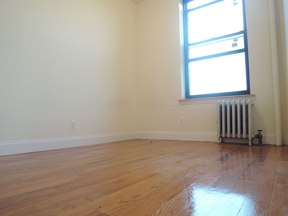 1st image of 11-55 45th Ave #23B