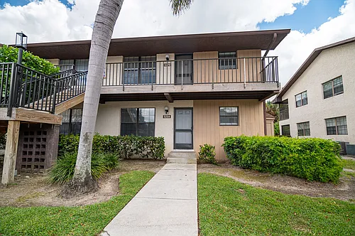 5254 Treetops Dr Photo 1